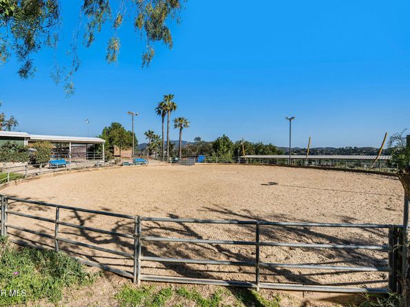 11270 Dominica Avenue, Lakeview Terrace CA 91342