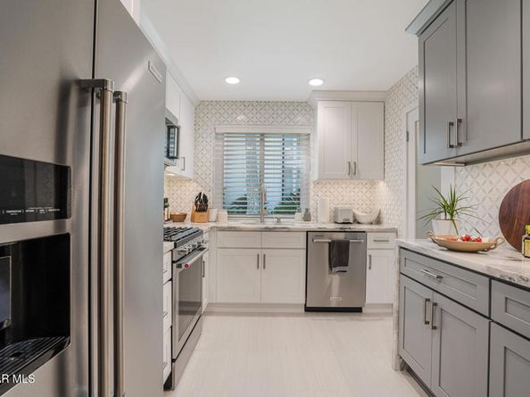 31556 Agoura Road 2, Westlake Village CA 91361