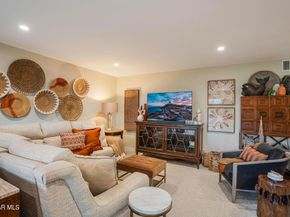 31556 Agoura Road 2, Westlake Village CA 91361