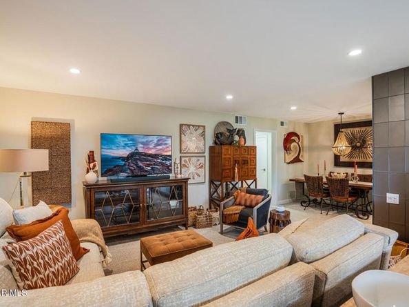 31556 Agoura Road 2, Westlake Village CA 91361