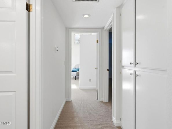 4265 Las Virgenes Road 4, Calabasas CA 91302