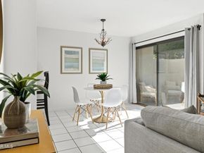 4265 Las Virgenes Road 4, Calabasas CA 91302