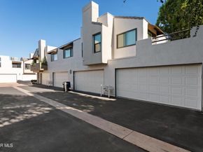 4265 Las Virgenes Road 4, Calabasas CA 91302