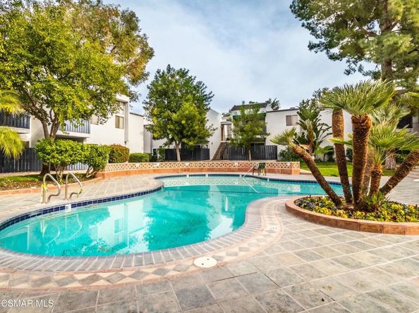 18645 Hatteras Street 237, Tarzana CA 91356