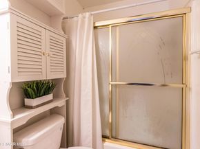 18645 Hatteras Street 237, Tarzana CA 91356