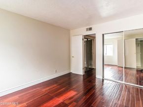 18645 Hatteras Street 237, Tarzana CA 91356