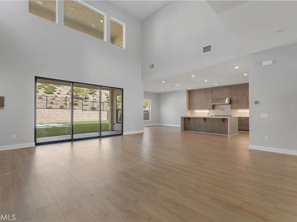 20637 W Hummingbird, Porter Ranch CA 91326