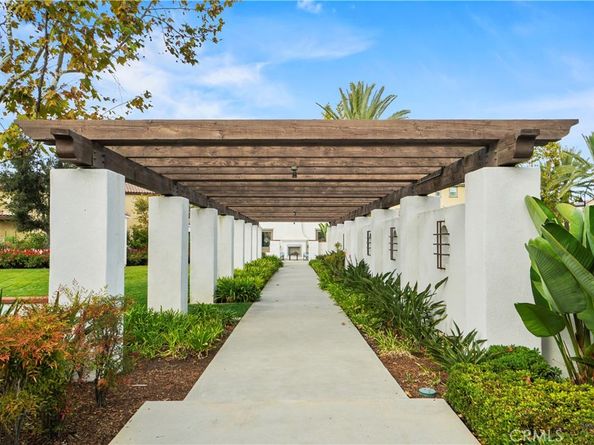 829 Brynlee, Upland CA 91786