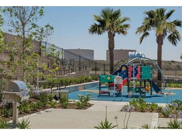 829 Brynlee, Upland CA 91786