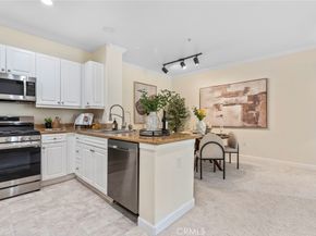 3339 Watermarke Place, Irvine CA 92612