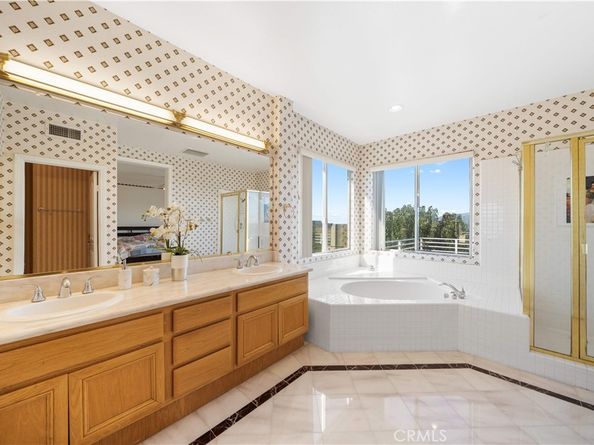 18383 Vantage Pointe, Rowland Heights CA 91748