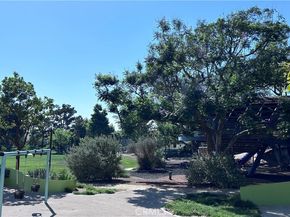 137 Smallwheel, Irvine CA 92618