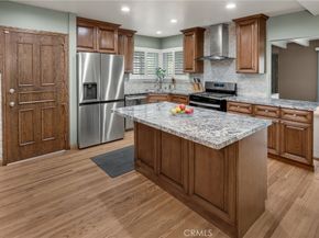 10624 S 6th Ave, Inglewood CA 90303