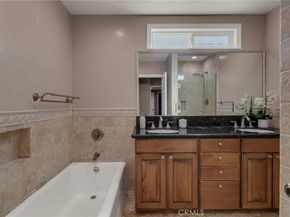 10624 S 6th Ave, Inglewood CA 90303