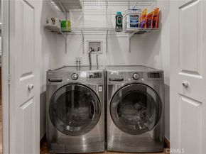 10624 S 6th Ave, Inglewood CA 90303