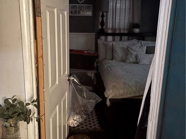 12120 S Willowbrook, Compton CA 90222