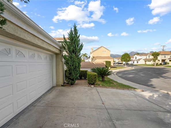 2405 Highland Pines, Pomona CA 91767