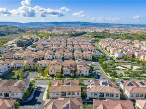 126 Sunnyside, Irvine CA 92618