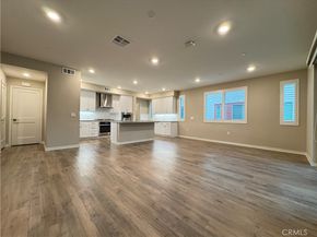 175 Bowery, Irvine CA 92612