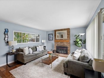 11747 Mollyknoll Avenue