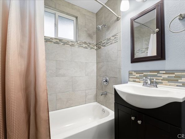 11747 Mollyknoll Avenue, Whittier CA 90604