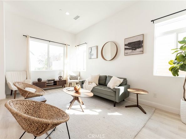 5743 Chesley Avenue, Los Angeles CA 90043