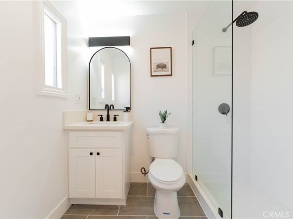 5743 Chesley Avenue, Los Angeles CA 90043