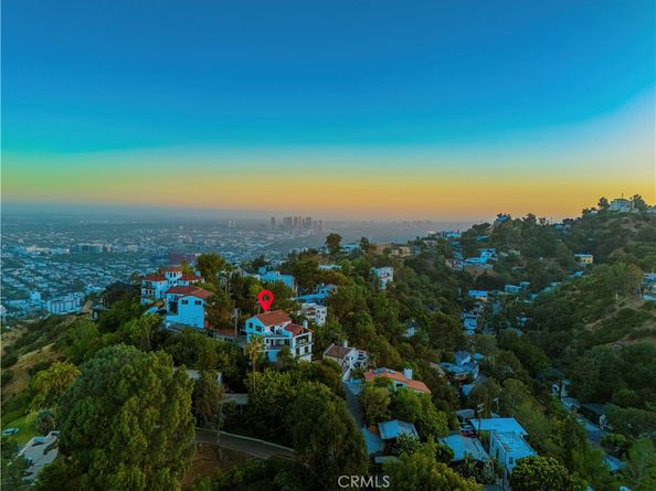 8280 Grand View Drive, Los Angeles CA 90046