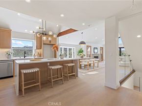 8280 Grand View Drive, Los Angeles CA 90046