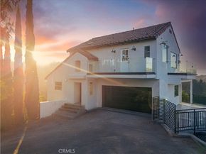 8280 Grand View Drive, Los Angeles CA 90046