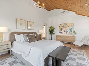 8280 Grand View Drive, Los Angeles CA 90046