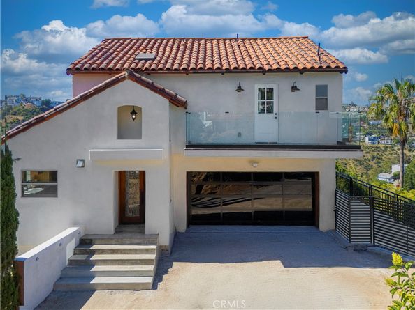 8280 Grand View Drive, Los Angeles CA 90046