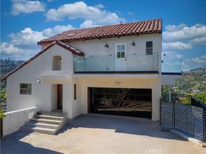 8280 Grand View Drive, Los Angeles CA 90046
