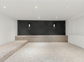 8280 Grand View Drive, Los Angeles CA 90046