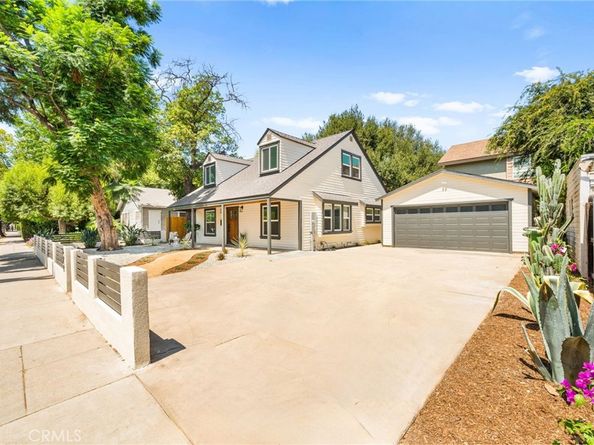 627 E Villa Street, Pasadena CA 91101