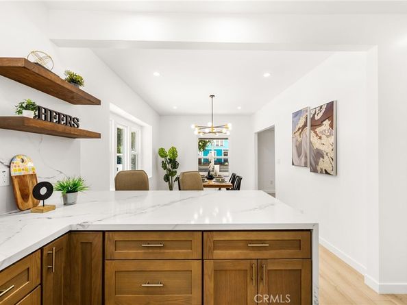 627 E Villa Street, Pasadena CA 91101