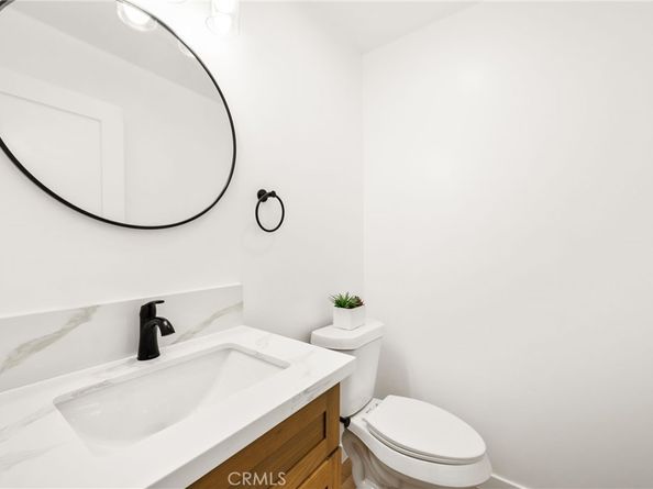 627 E Villa Street, Pasadena CA 91101