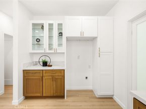627 E Villa Street, Pasadena CA 91101