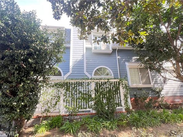 1830 Stoner Avenue 1, Los Angeles CA 90025