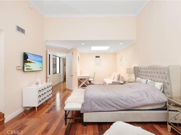 2235 Century Hill, Los Angeles CA 90067