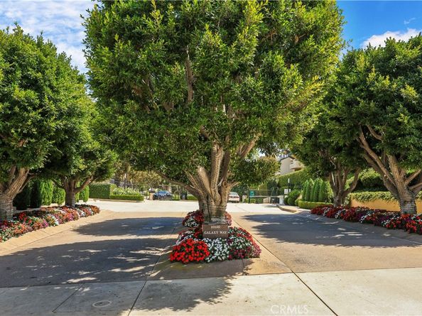 2235 Century Hill, Los Angeles CA 90067