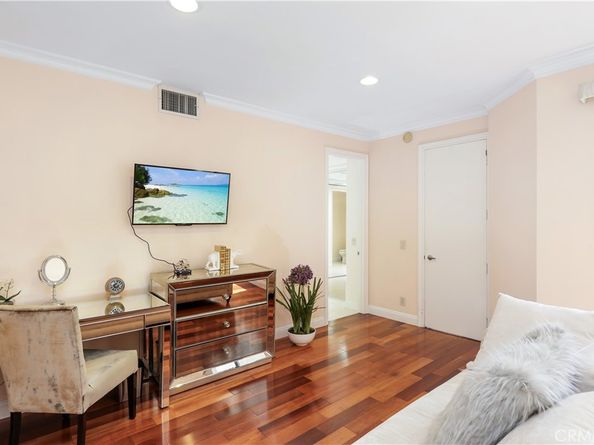 2235 Century Hill, Los Angeles CA 90067