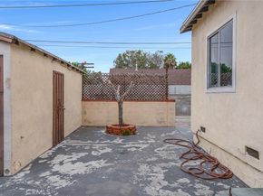 1021 W 48th, Los Angeles CA 90037