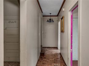 1021 W 48th, Los Angeles CA 90037