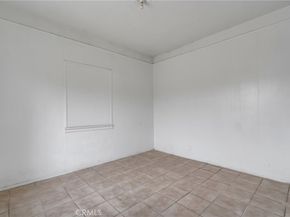 1021 W 48th, Los Angeles CA 90037