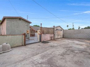 1021 W 48th, Los Angeles CA 90037