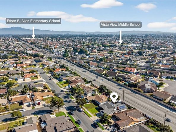 8812 Sapphire Avenue, Westminster CA 92683