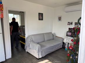 2911 Baltic, Long Beach CA 90810