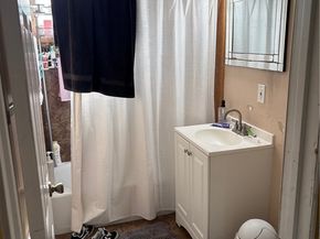 2911 Baltic, Long Beach CA 90810