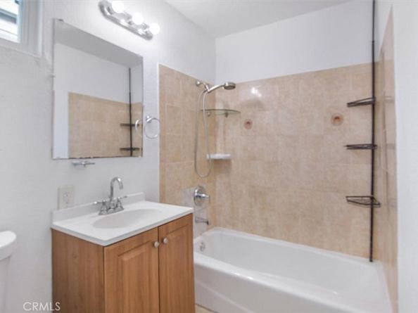 5910 Brayton Avenue, Long Beach CA 90805